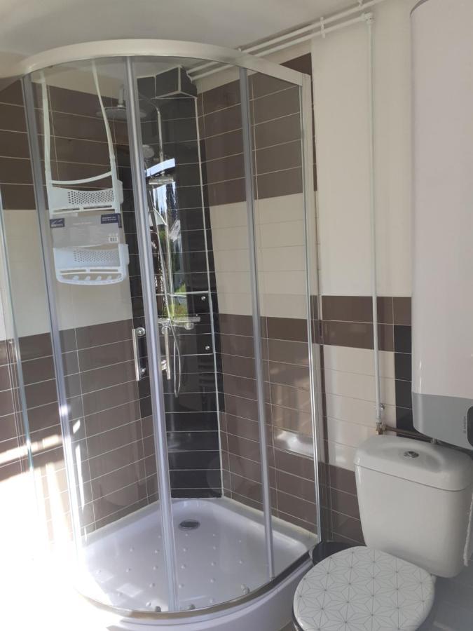 Petite Maison Chalet A 100 M De La Petite Mer De Gavres Riantec 外观 照片